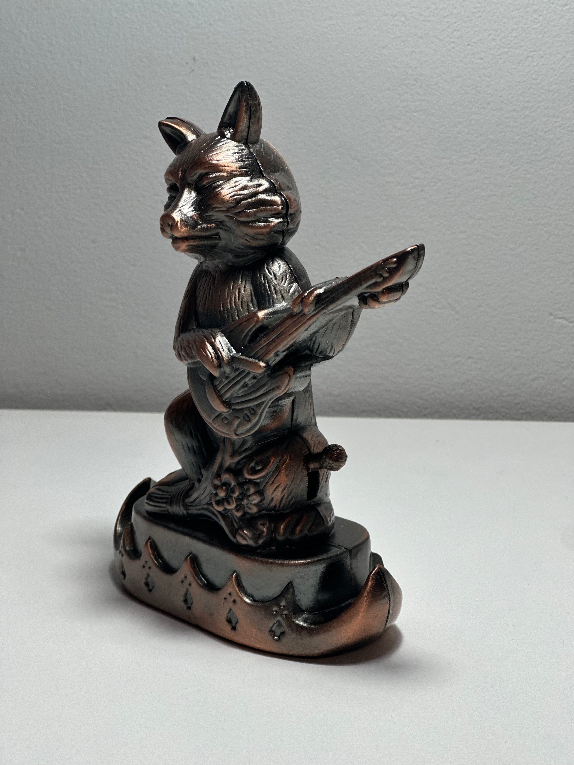 Unique Bronze Lighter Featuring a Fox Playing Guitar - Limited Edition - SimsonStore