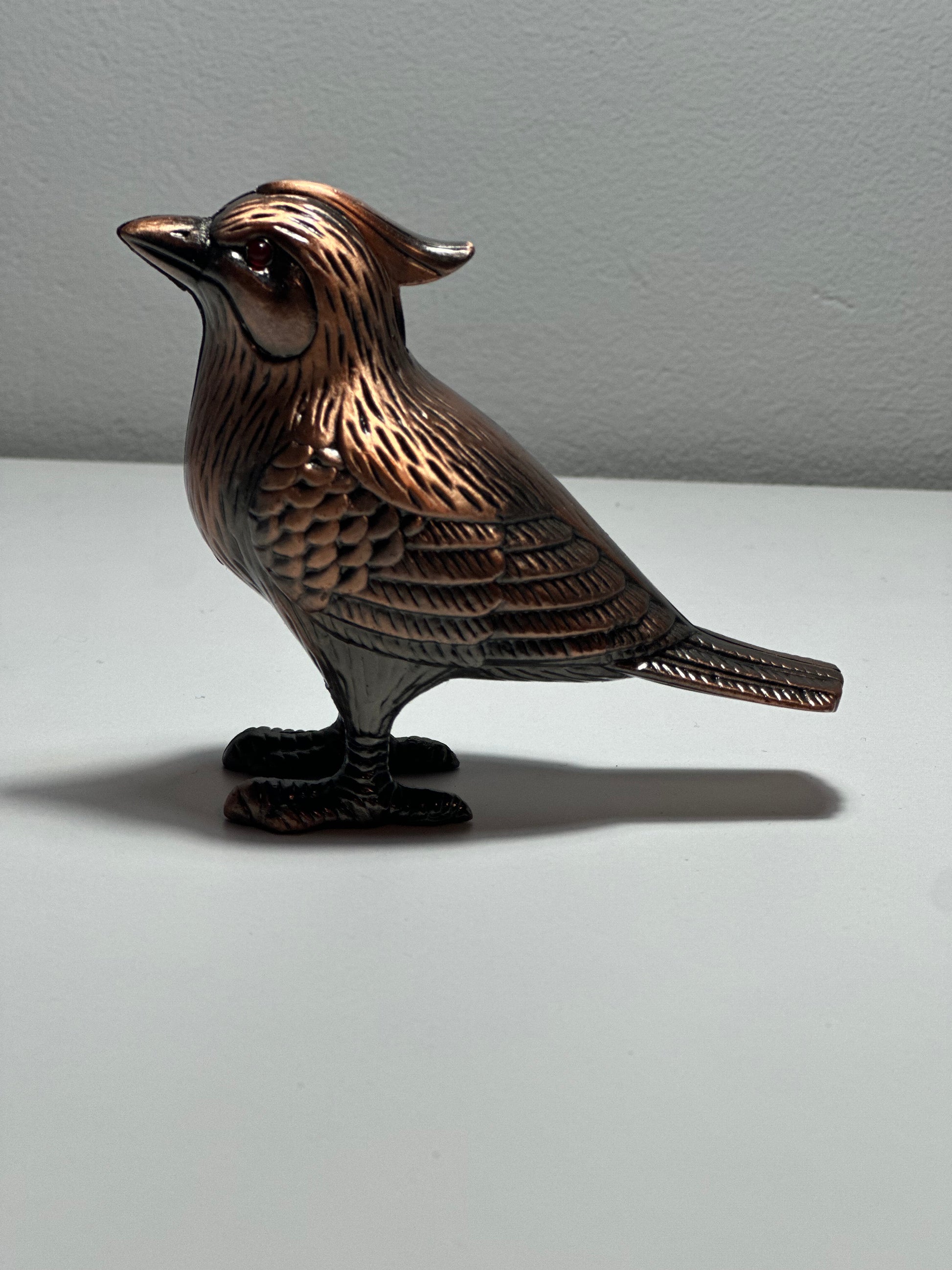 Unique Bronze Lighter Featuring a Sparrow -Limited Edition - SimsonStore