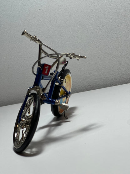 Unique Lighter with Realistic Bicycle - Limited Edition - SimsonStore