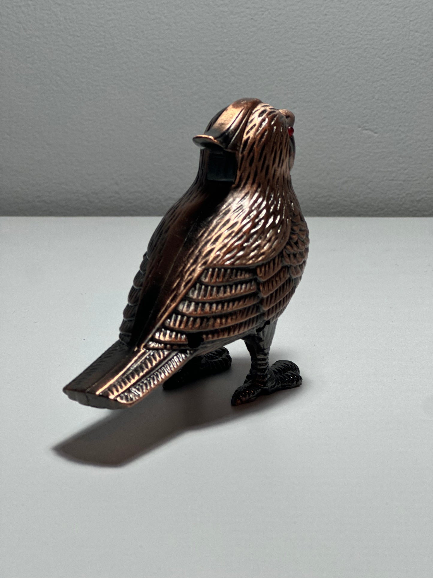 Unique Bronze Lighter Featuring a Sparrow -Limited Edition - SimsonStore